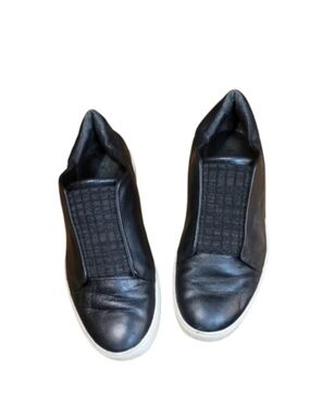 Vince Cantara Black Leather Elastic Slip On Sneaker Size 7